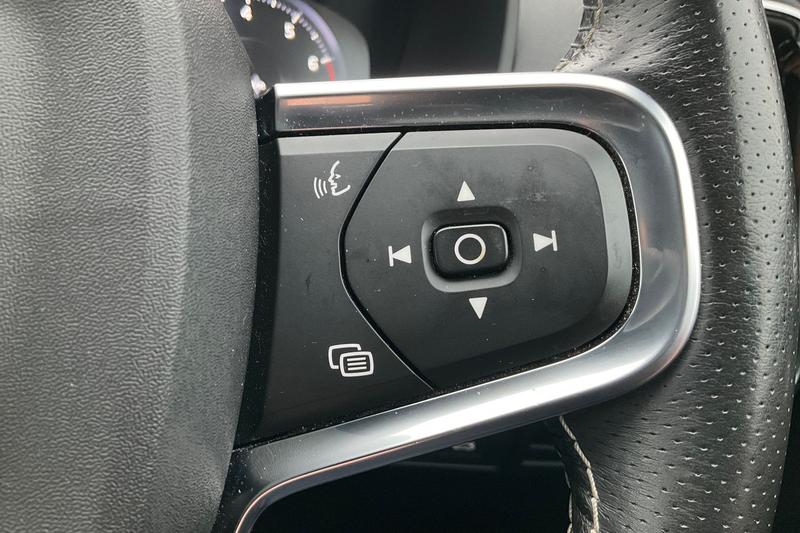 Used Volvo XC40 2020 for sale - 77551417: Photo 32