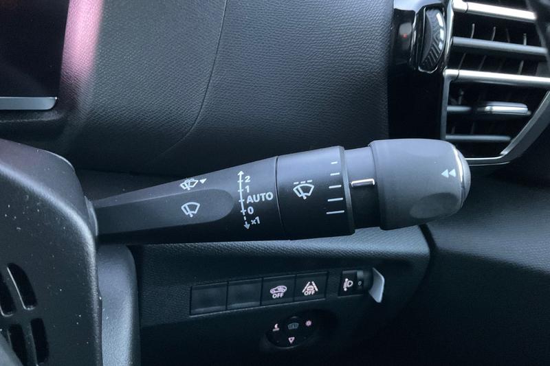 Used Citroen C4 2022 for sale - 76690877: Photo 15