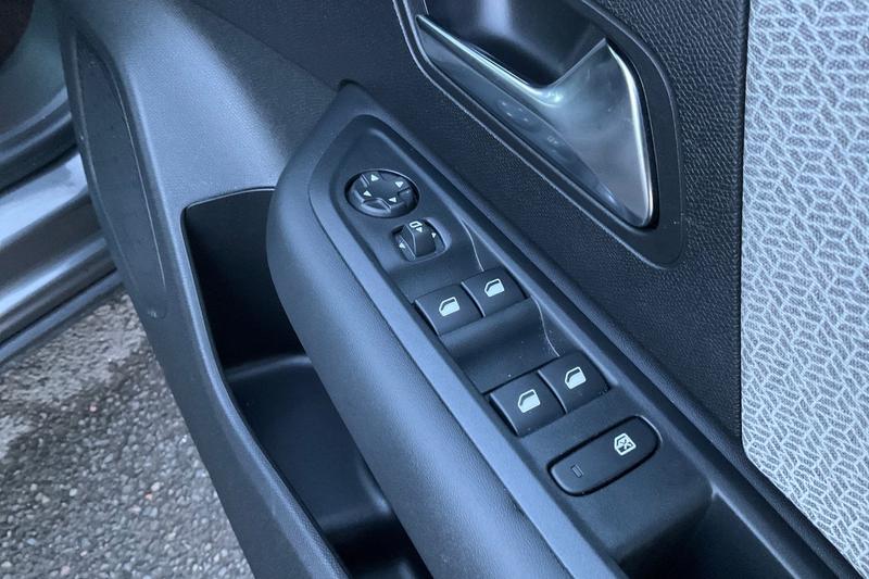 Used Citroen C4 2022 for sale - 76690877: Photo 16