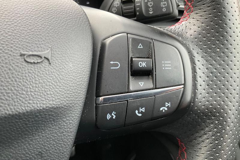 Used Ford Fiesta 2019 for sale - 77813064: Photo 32