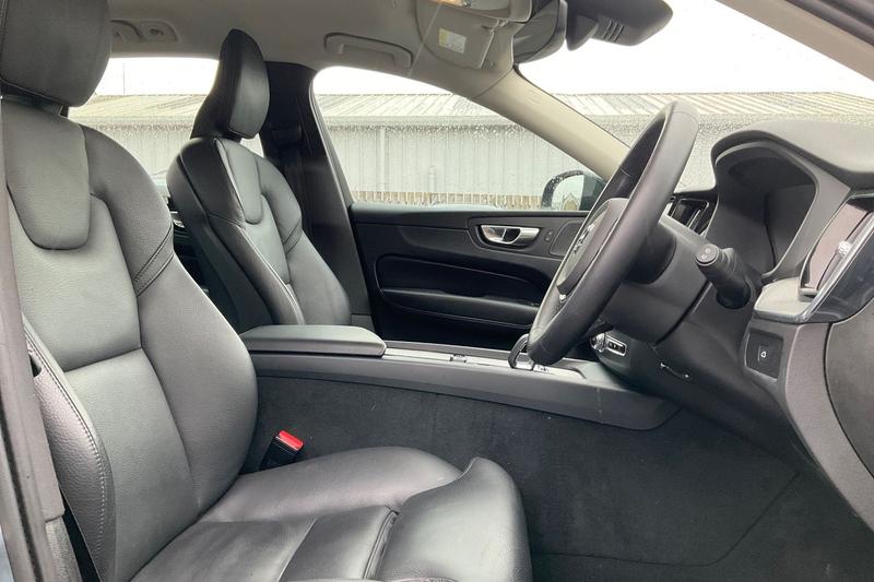 Used Volvo XC60 2023 for sale - 77592832: Photo 17