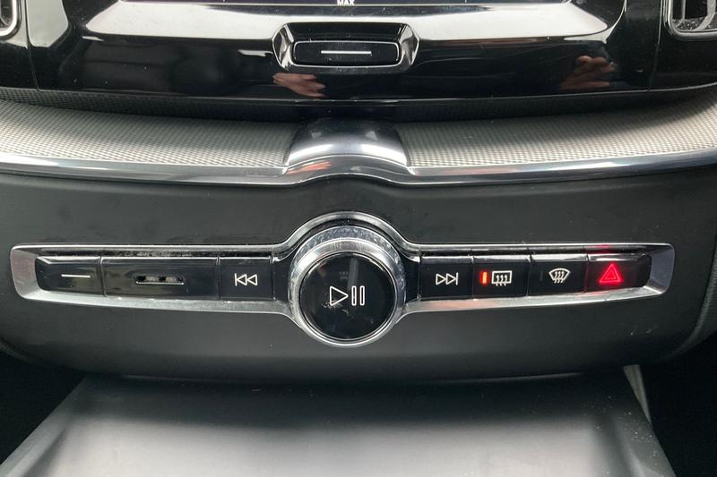 Used Volvo XC60 2023 for sale - 77592832: Photo 27