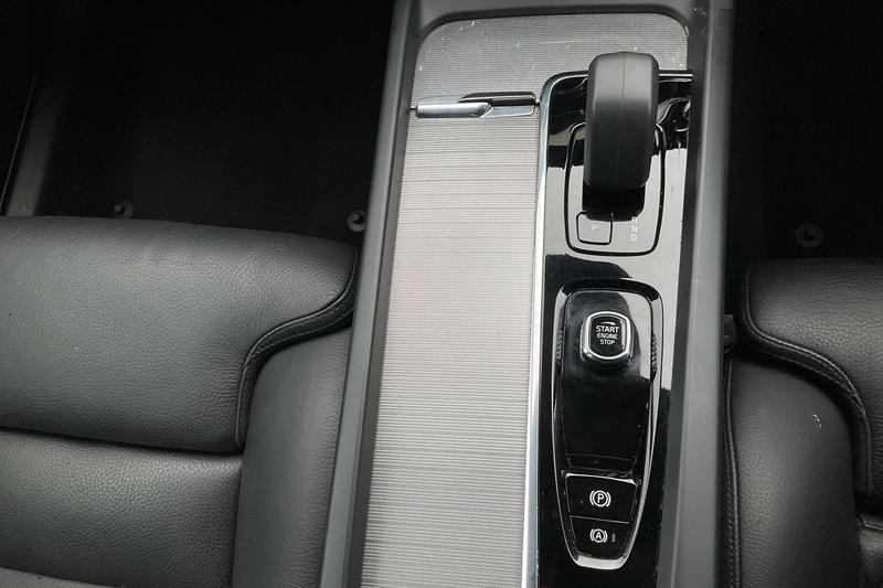 Used Volvo XC60 2023 for sale - 77592832: Photo 28