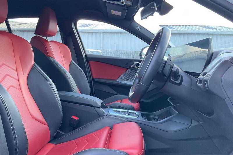 Used BMW 1 Series 2024 for sale - 77225815: Photo 17