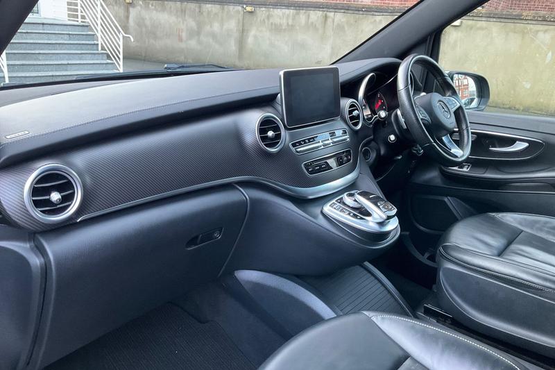 Used Mercedes-Benz V-Class 2018 for sale - 77301140: Photo 18