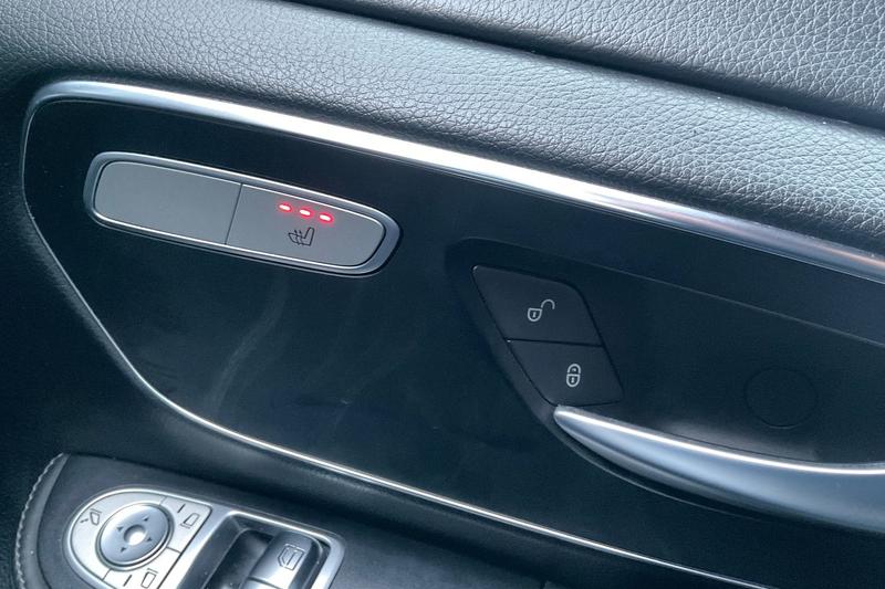 Used Mercedes-Benz V-Class 2018 for sale - 77301140: Photo 32