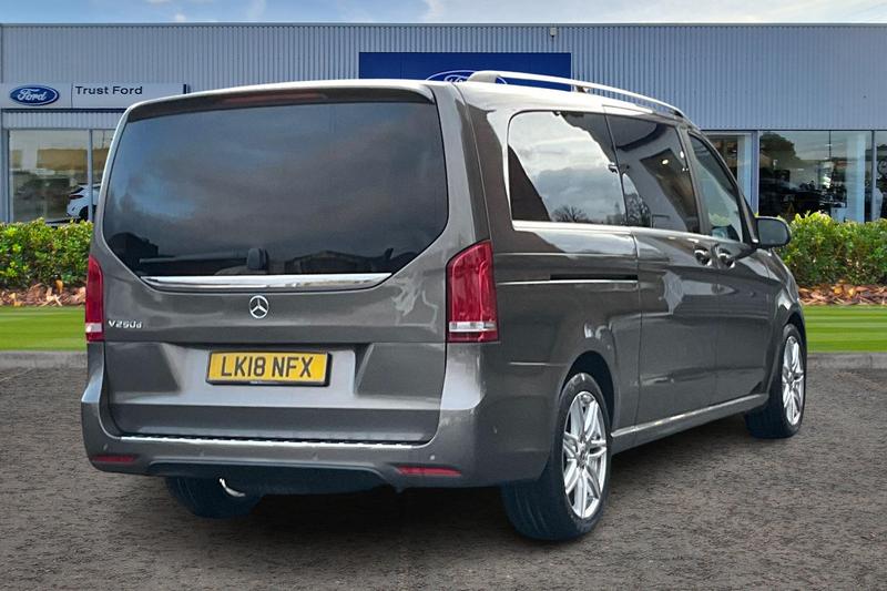 Used Mercedes-Benz V-Class 2018 for sale - 77301140: Photo 4