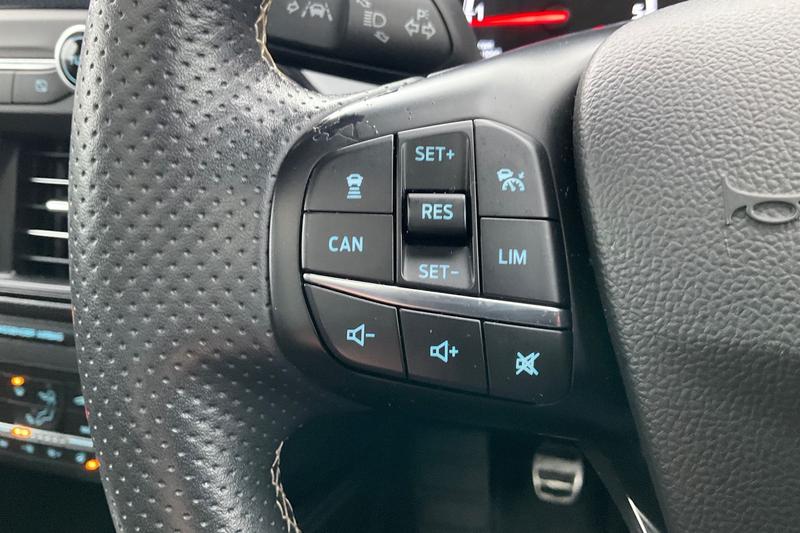 Used Ford Focus 2020 for sale - 77653720: Photo 32