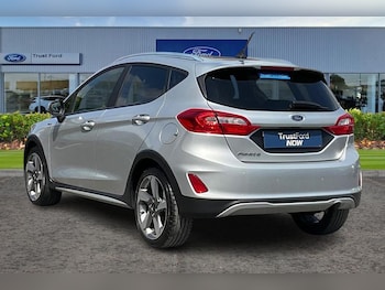 Used Ford Fiesta 2019 for sale - 75173112: Photo