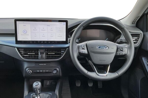 Used Ford Focus 2023 for sale - 72234882: Photo 11