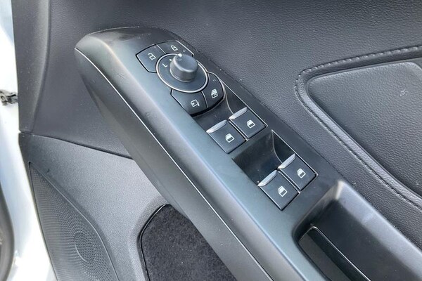 Used Ford Focus 2023 for sale - 72234882: Photo 16