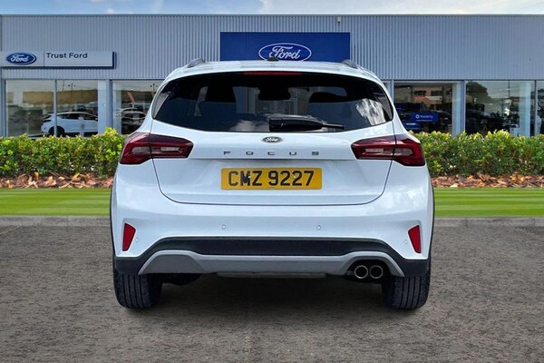 Used Ford Focus 2023 for sale - 72234882: Photo 7