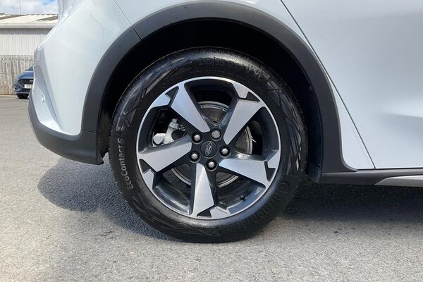 Used Ford Focus 2023 for sale - 72234882: Photo 8