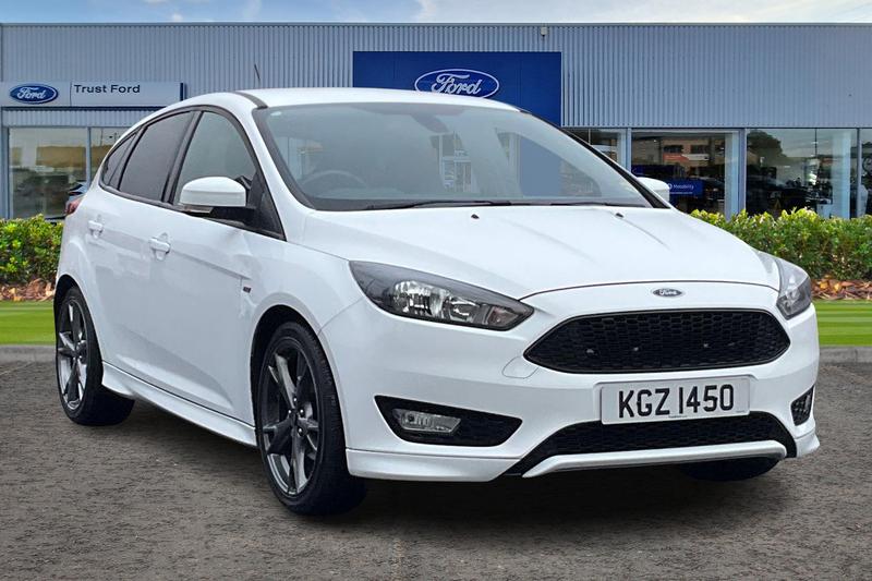 Used Ford Focus 2018 for sale - 76452908: Photo 1