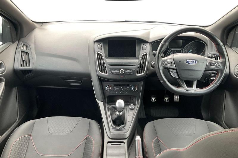 Used Ford Focus 2018 for sale - 76452908: Photo 10