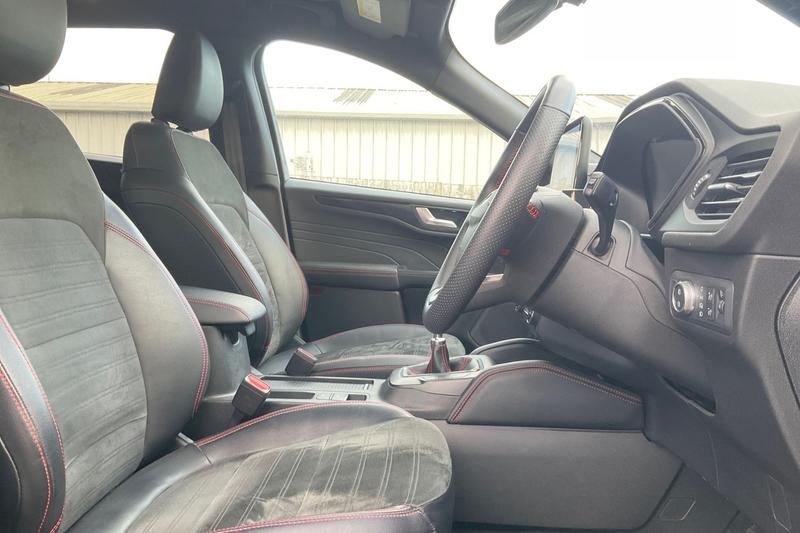 Used Ford Kuga 2022 for sale - 76603419: Photo 17