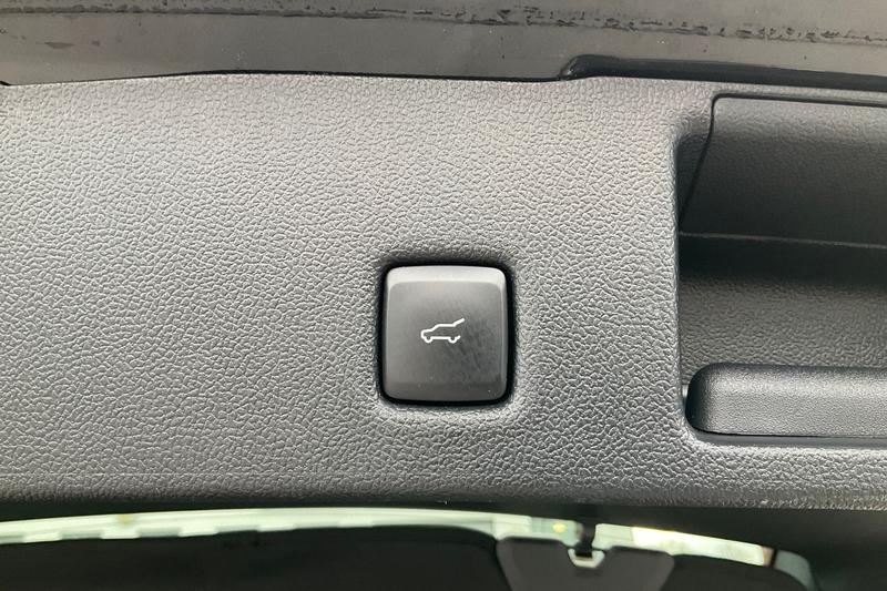 Used Ford Kuga 2022 for sale - 76603419: Photo 33