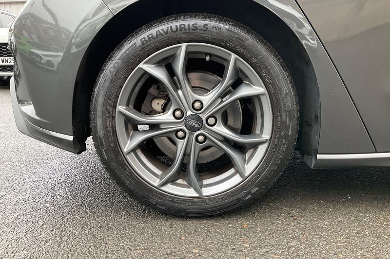 Used Ford Focus 2018 for sale - 77770415: Photo 8