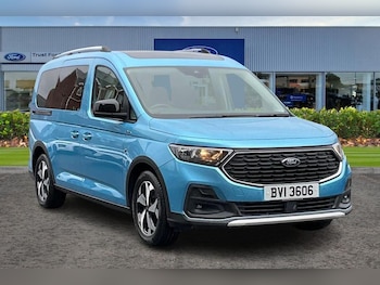 Used Ford Tourneo Connect 2023 for sale - 78240164: Photo