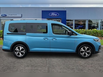 Used Ford Tourneo Connect 2023 for sale - 78240164: Photo