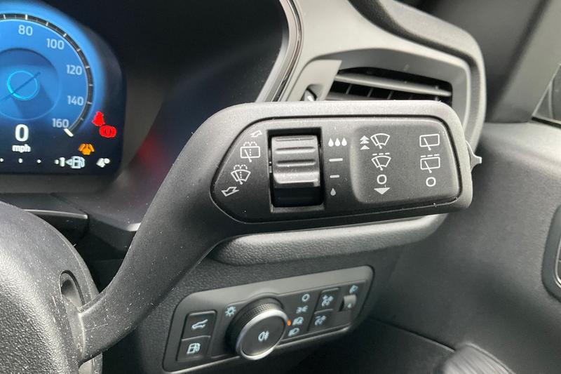 Used Ford Kuga 2025 for sale - 77619917: Photo 15