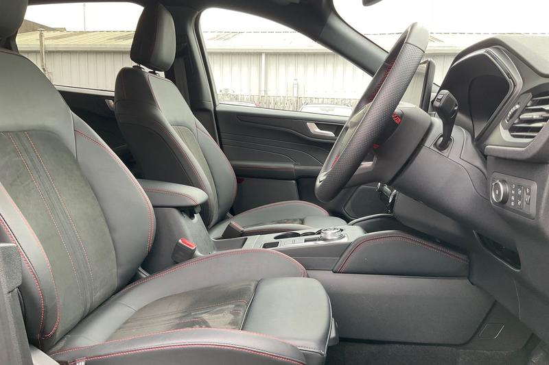 Used Ford Kuga 2025 for sale - 77619917: Photo 17