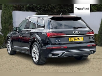 Used Audi Q7 2024 for sale - 79264332: Photo