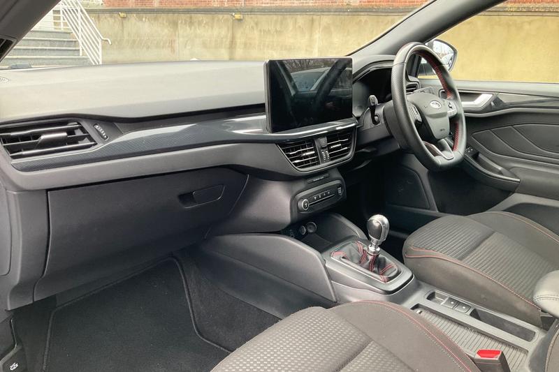 Used Ford Focus 2023 for sale - 76797062: Photo 18