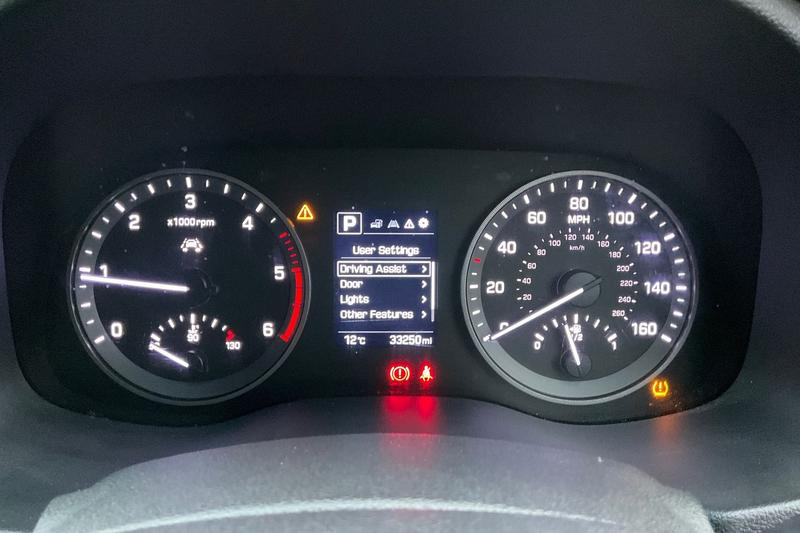 Used Hyundai TUCSON 2017 for sale - 76977360: Photo 13