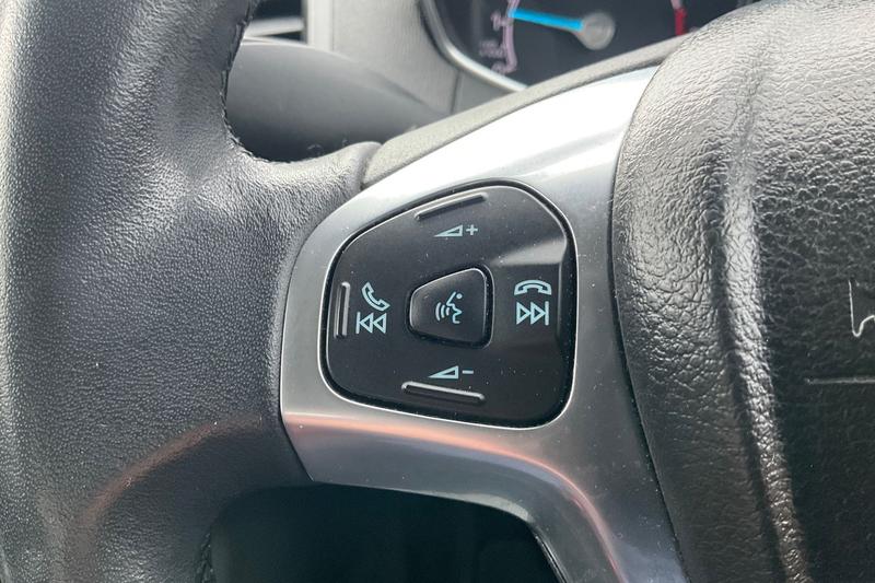 Used Ford Ecosport 2017 for sale - 76971962: Photo 28