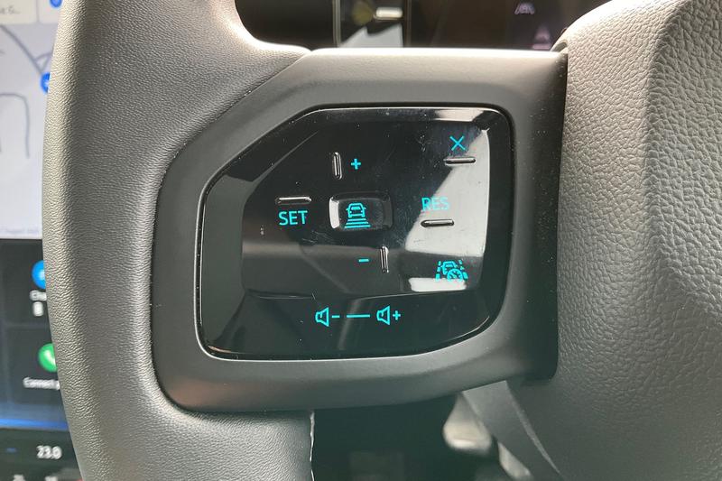 Used Ford Explorer 2024 for sale - 76028130: Photo 31