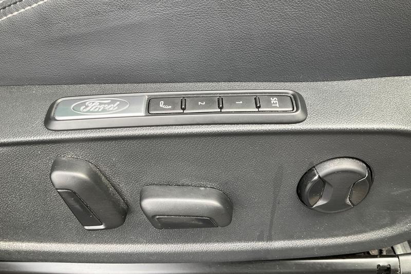Used Ford Explorer 2024 for sale - 76028130: Photo 35