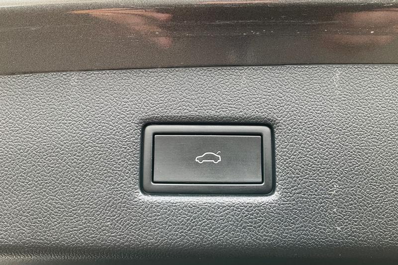 Used Ford Explorer 2024 for sale - 76028130: Photo 36
