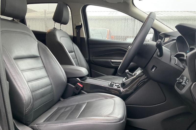 Used Ford Kuga 2019 for sale - 76419791: Photo 17