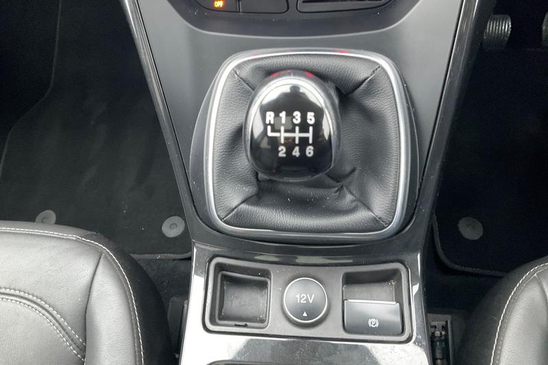 Used Ford Kuga 2019 for sale - 76419791: Photo 30