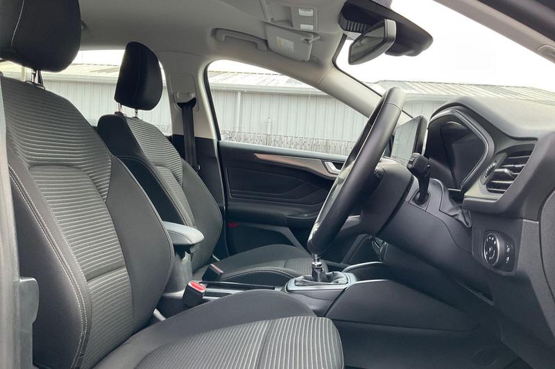 Used Ford Focus for sale - 76467717: Photo 17