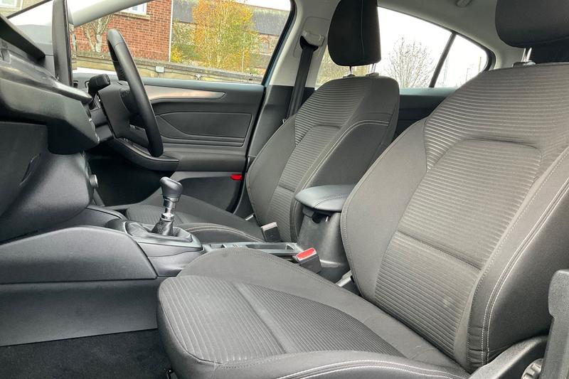 Used Ford Focus for sale - 76467717: Photo 19