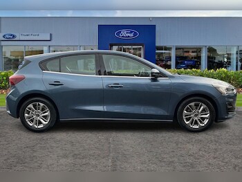 Used Ford Focus undefined for sale - 76467717: Photo