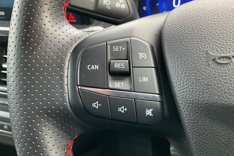 Used Ford Focus 2024 for sale - 78001237: Photo 34