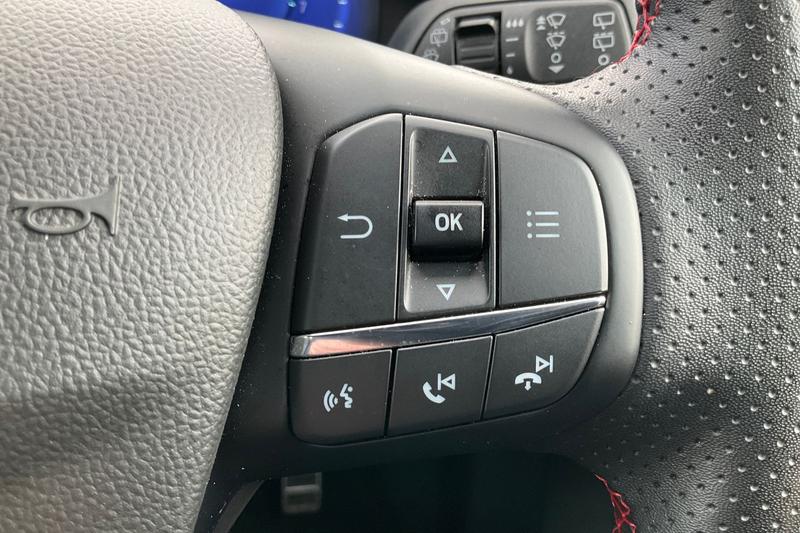 Used Ford Focus 2024 for sale - 78001237: Photo 35