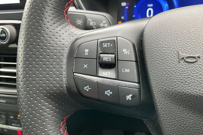 Used Ford Kuga 2020 for sale - 77819836: Photo 33