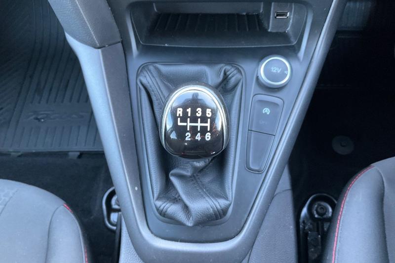 Used Ford Focus 2015 for sale - 77176389: Photo 27