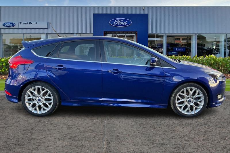 Used Ford Focus 2015 for sale - 77176389: Photo 3