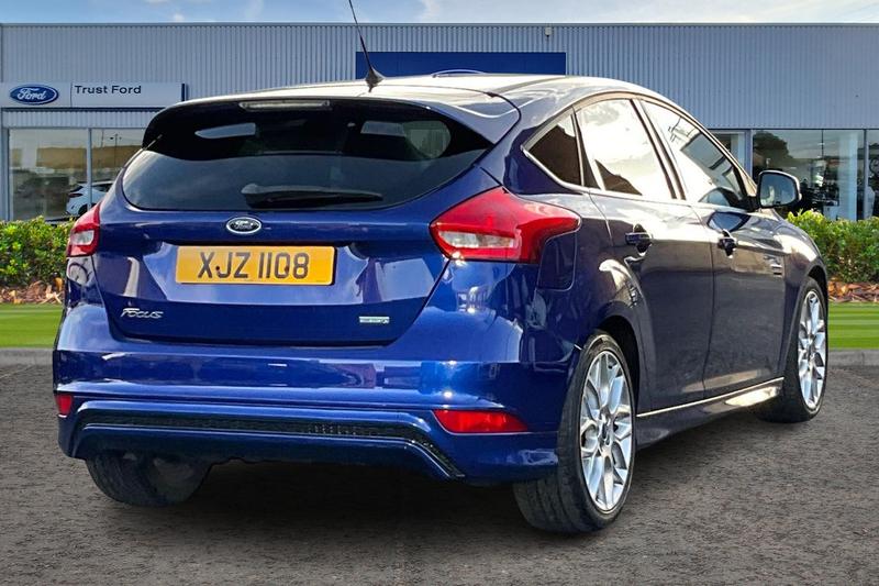 Used Ford Focus 2015 for sale - 77176389: Photo 4