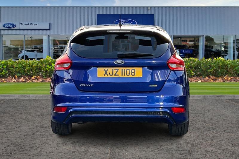 Used Ford Focus 2015 for sale - 77176389: Photo 7