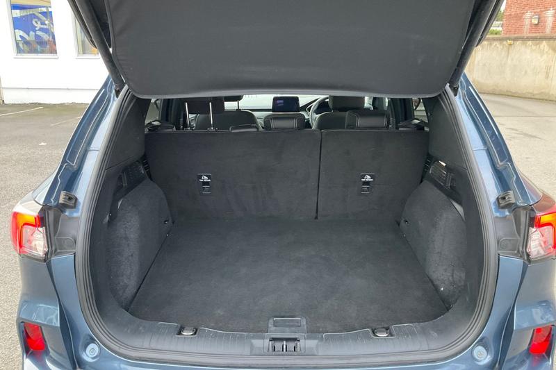 Used Ford Kuga 2022 for sale - 76389603: Photo 21