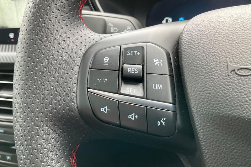 Used Ford Kuga 2025 for sale - 77653704: Photo 34