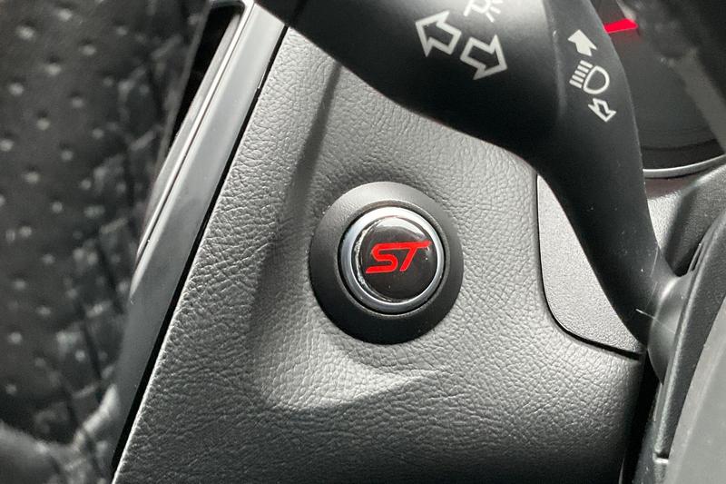 Used Ford Focus 2015 for sale - 76730137: Photo 30