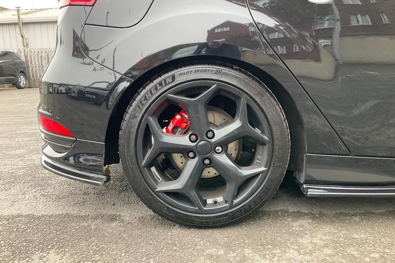 Used Ford Focus 2015 for sale - 76730137: Photo 8