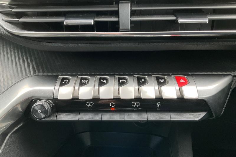 Used Peugeot 5008 2022 for sale - 76184530: Photo 28